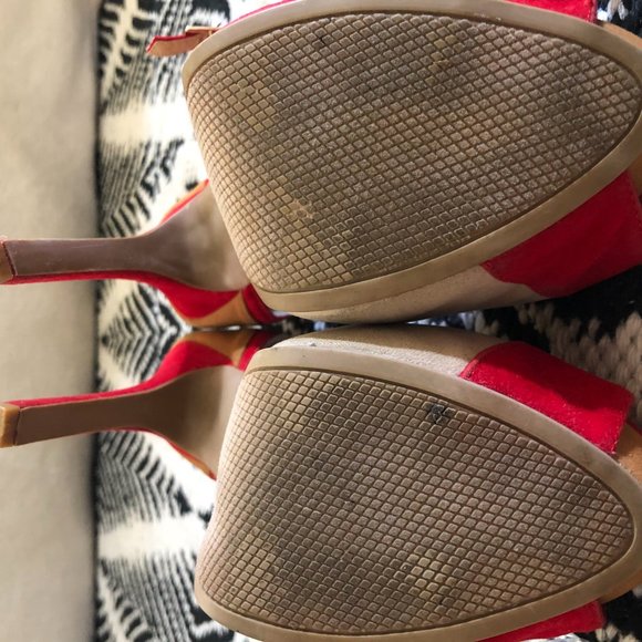 Red Navy Blue Tan Stiletto Heels - Picture 10 of 11